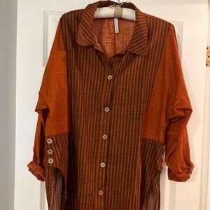 Anthropologie tunic top